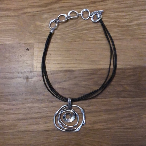 👣👣Two Way Pendant Corded Necklace👣👣 - Picture 1 of 6